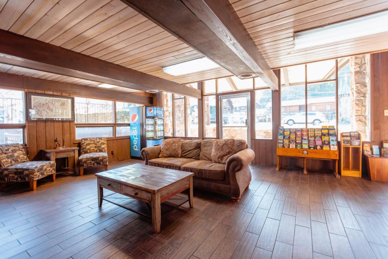 Brookside Lodge Gatlinburg Esterno foto