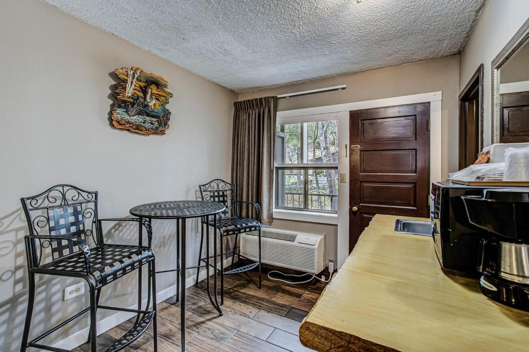 Brookside Lodge Gatlinburg Esterno foto