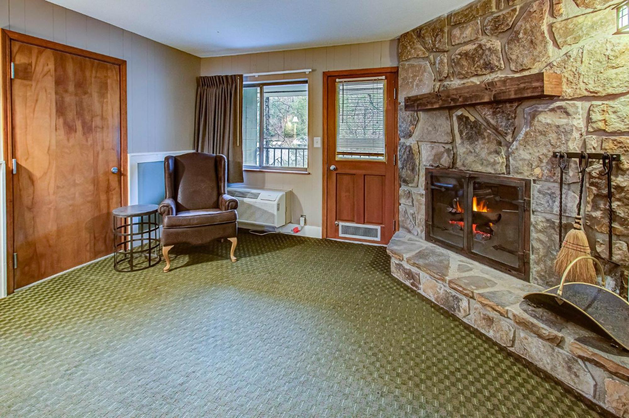 Brookside Lodge Gatlinburg Esterno foto