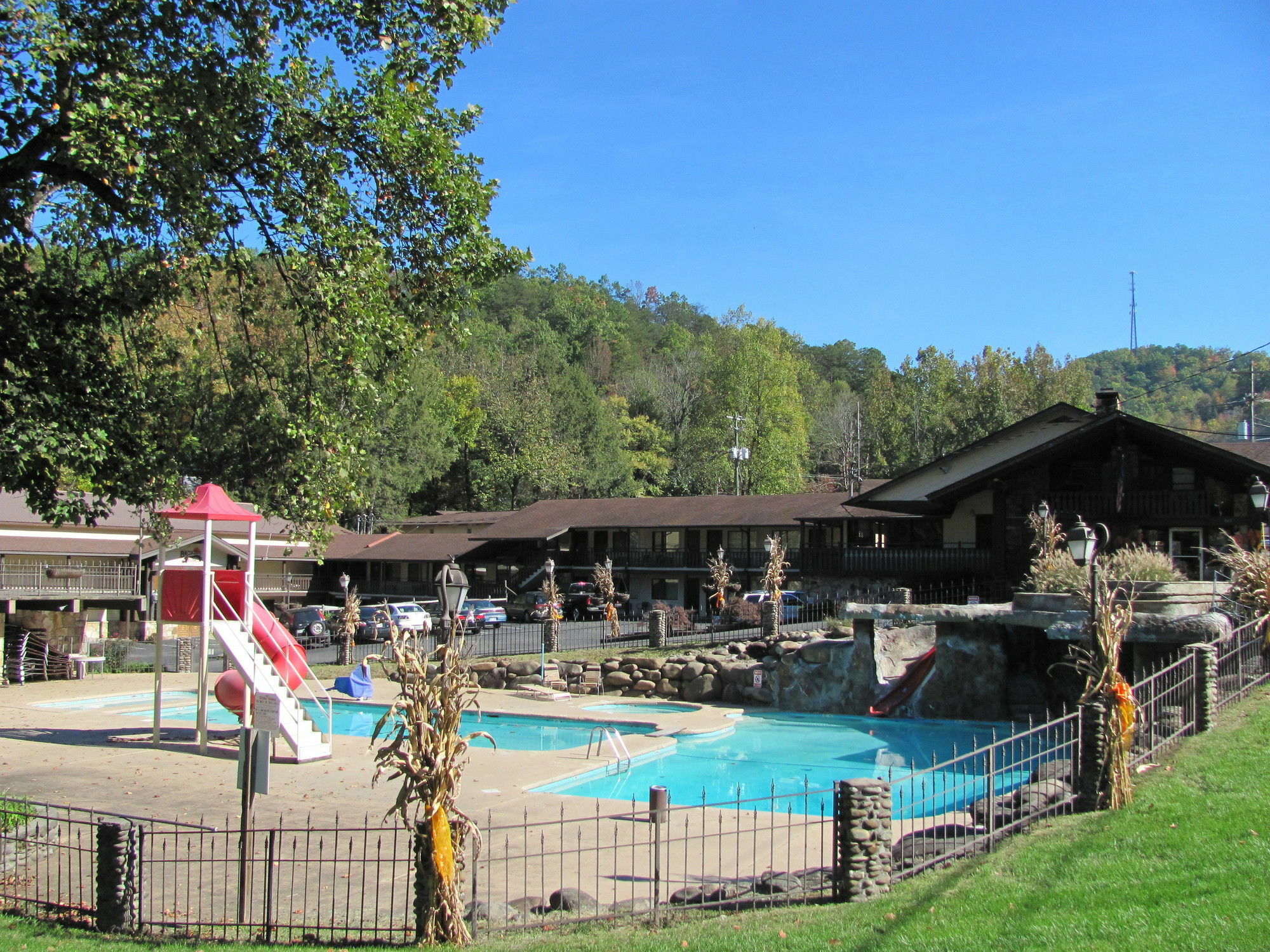 Brookside Lodge Gatlinburg Esterno foto